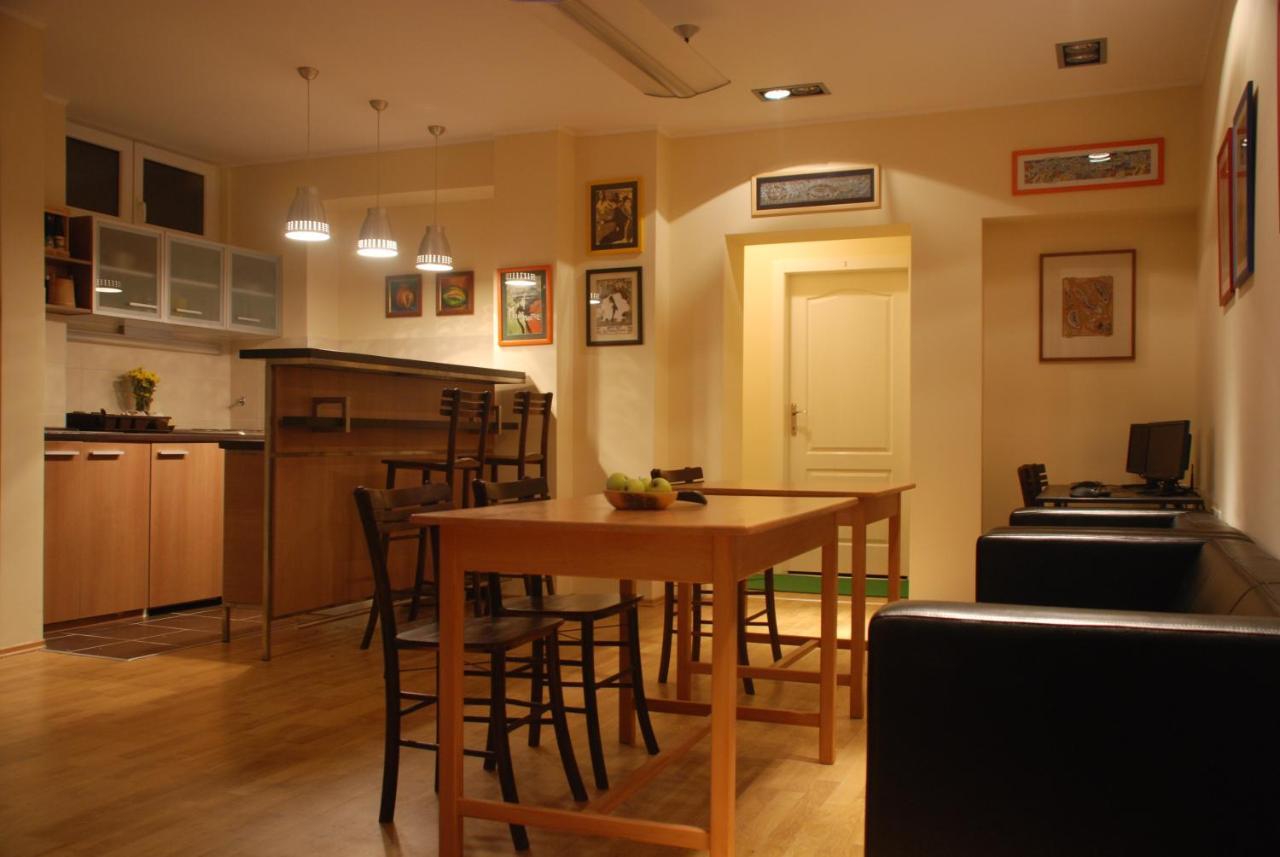 Jasmin Hotel Belgrado Buitenkant foto